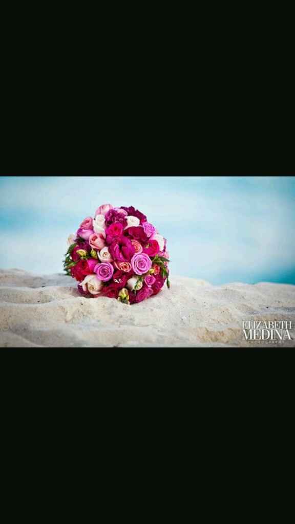 Ideas de boda en playa en azul rey - 2