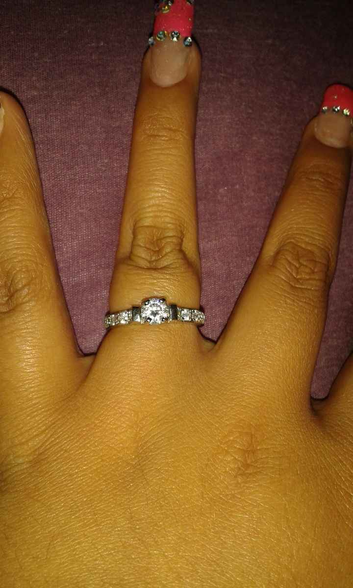 Les presumo mi anillo - 1
