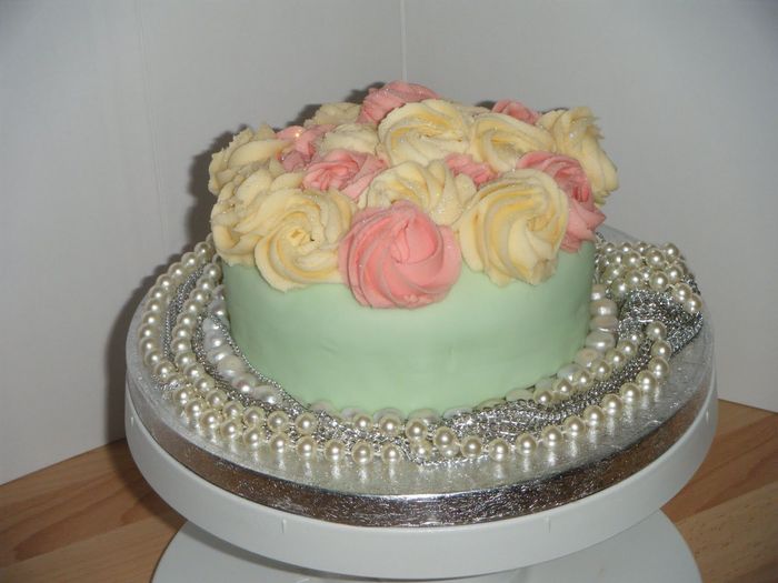 Pastel como centro de mesa