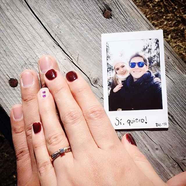 En la foto de la foto jaja, esa fue la tarde de cuando me pidió que me casara con él ♥️ Nos fuimos a