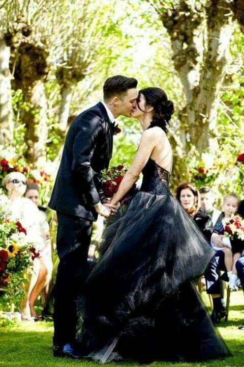 Vestidos de novia negros - 20