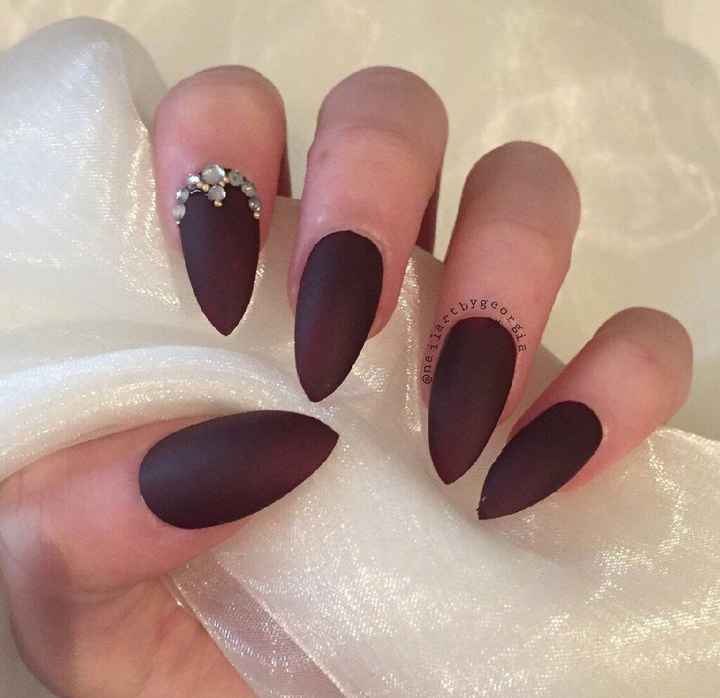 Ayuda con mis uñas - 3