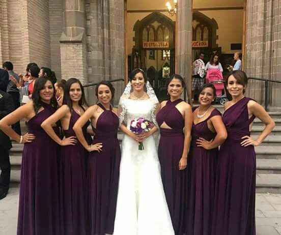 Damas de honor. - 25