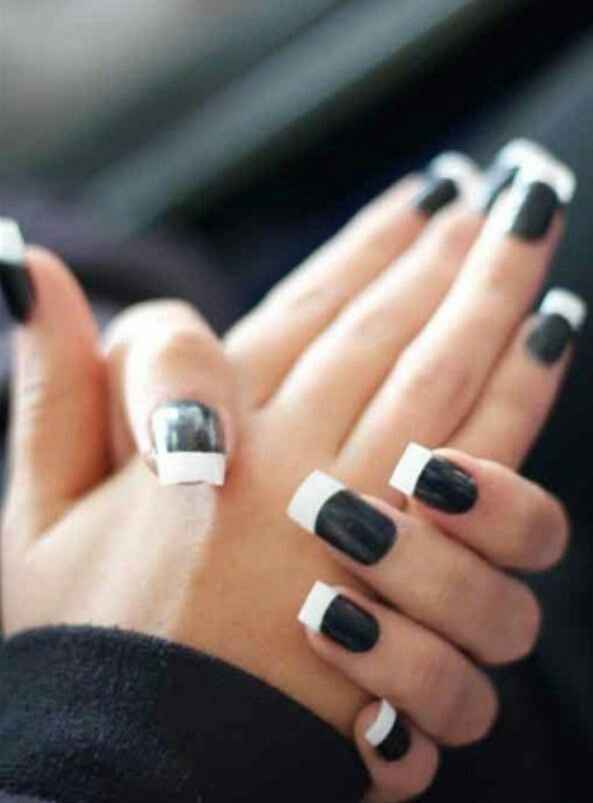 Uñas oscuras en nuestro día b!!! - 9