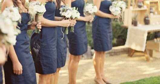Combinaciones de colores en azul navy y nude - 14