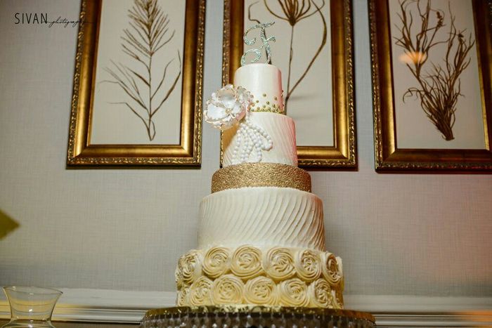 Combinaciones de colores en blanco y dorado - 34