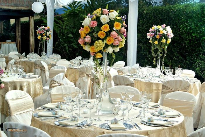 Combinaciones de colores en blanco y dorado - 39