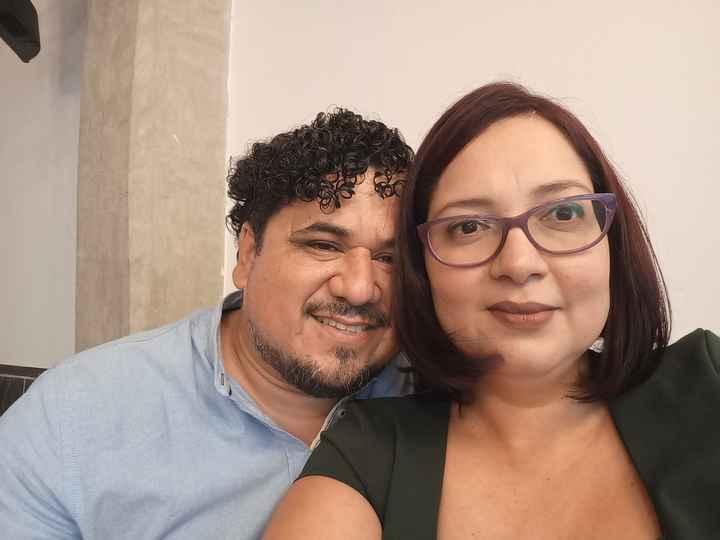 📷Publica la primera foto que se tomaron comprometidos - 1