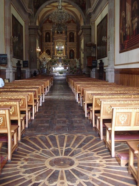 Interior de la Parroquia