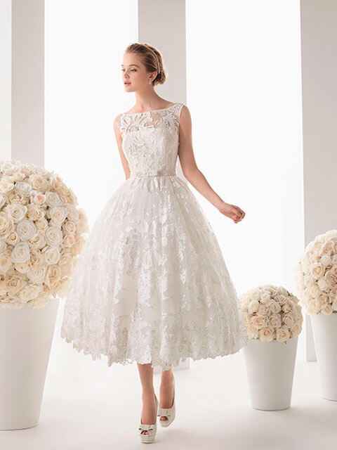 Vestido semi-corto - 1