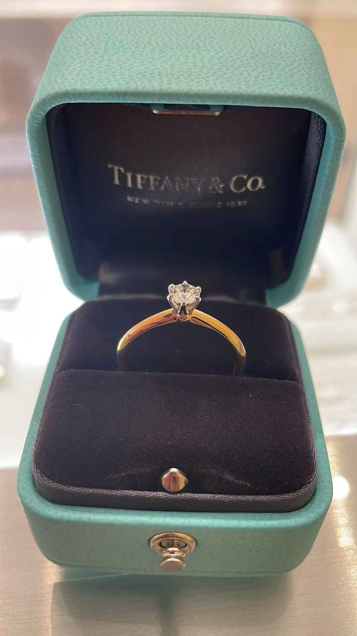 ¿Qué prefieren: un anillo de compromiso ostentoso o sencillo? 💍 - 1