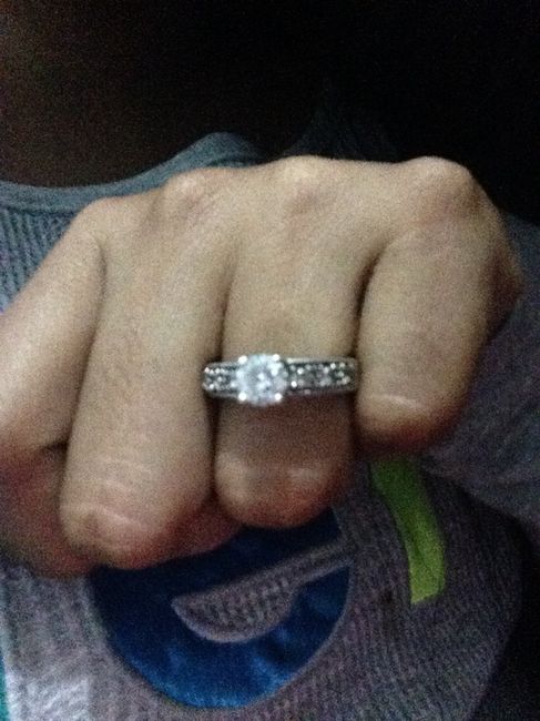Como portas tu anillo de compromiso? - 1