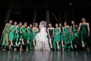 damas en color verde