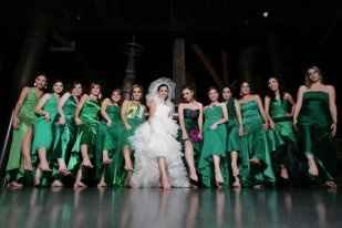 damas en color verde