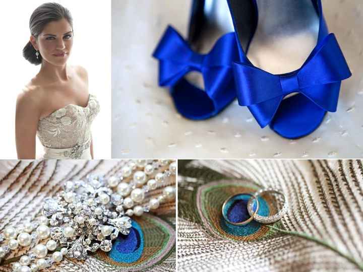 ZAPATOS EN COLOR AZUL