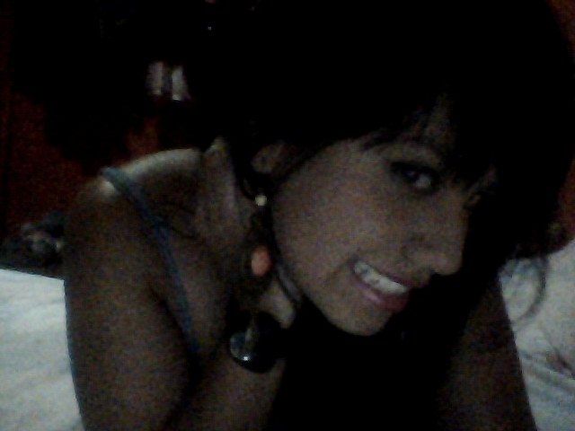 :) hermosa novia joven desesperada :D
