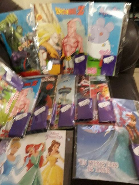  Siguiendo con las manualidades ... - 1