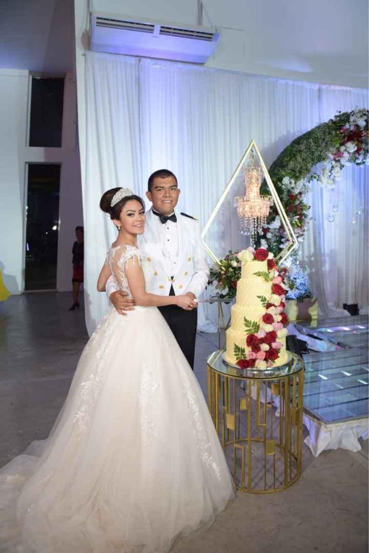 Enamorada del pastel de boda que está aquí dentro👇 - 1