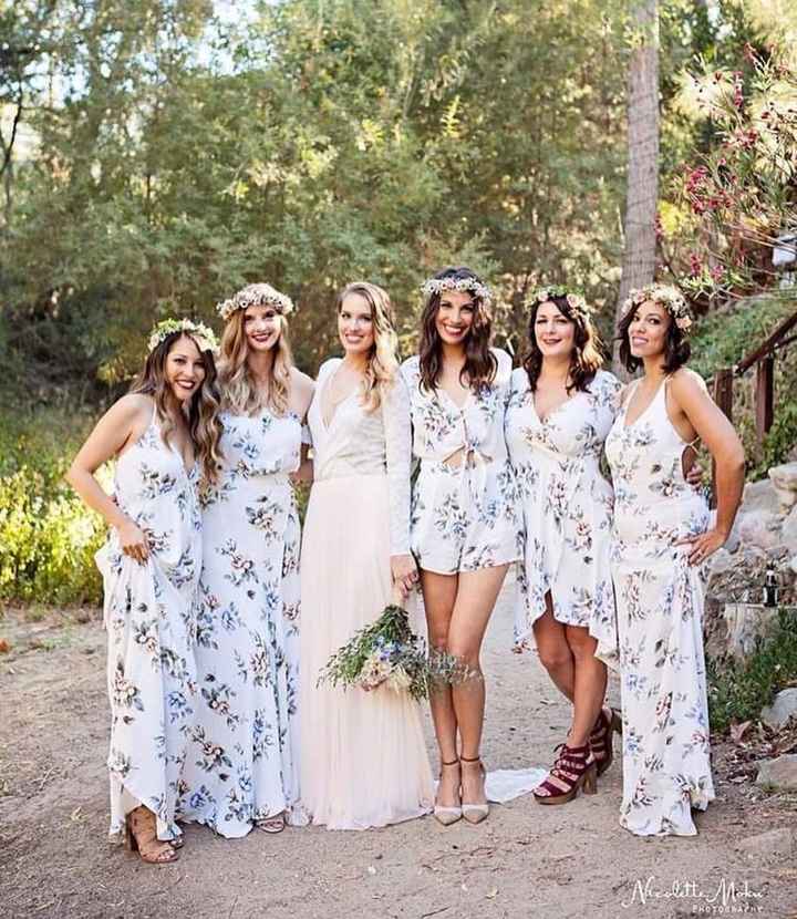 Damas de honor diferentes, pero lindas. 😍🙃 - 3