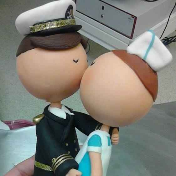 cake topper