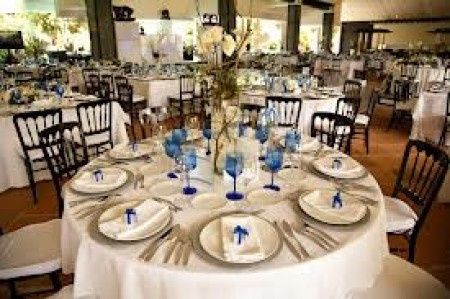 Boda con toque azul rey