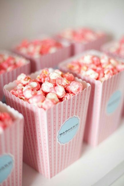 Mesa de postres color rosa - 2