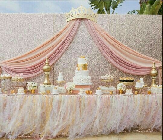 Mesa de postres color rosa - 6