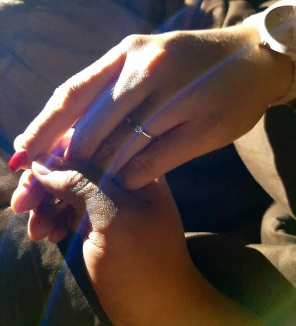 Por último... Muéstranos tu anillo 💍😍 - 1