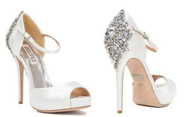 Mis zapatos favoritos son... - 1