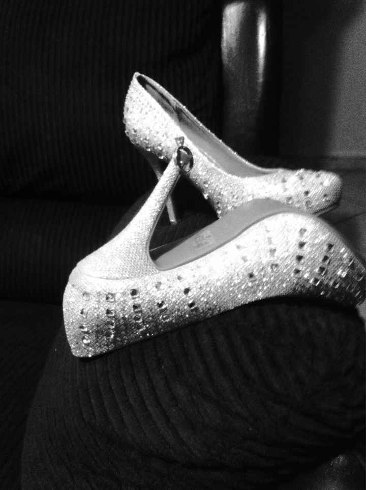 Con ustedes una fotito de mis zapatillas !! - 1