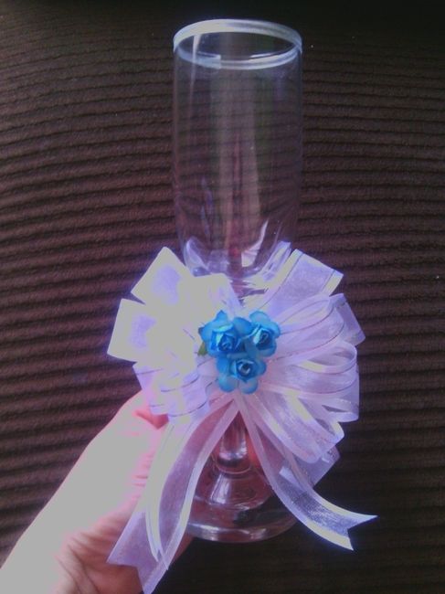 Arreglando mis copas del brindis y los cuchillos del pastel !!! - 1