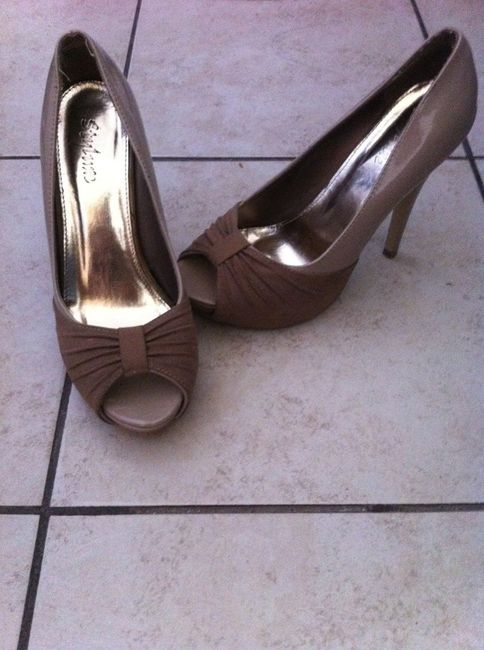 Cual de los dos les gusta más ?? - 5