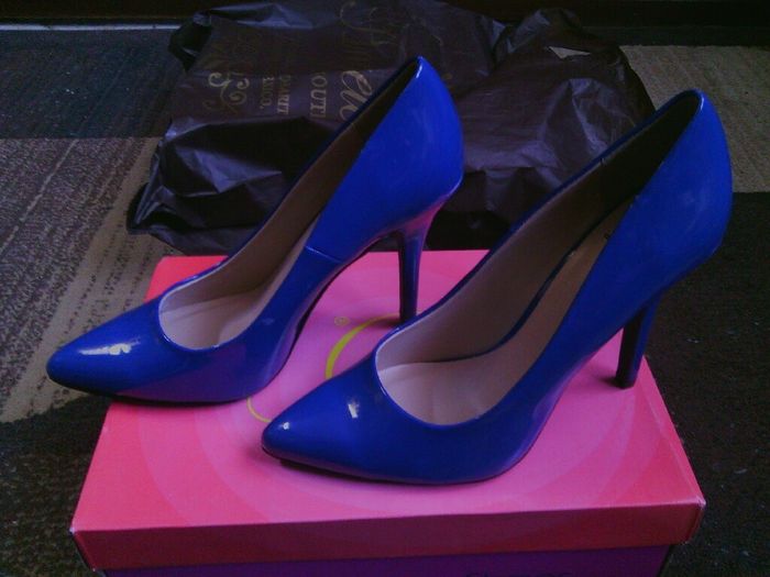 Presumanme sus zapatillas! - 1