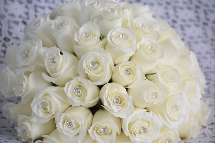 Boda en Diciembre Ramo y Flores 2