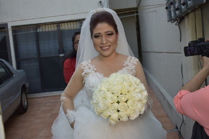 Boda en Diciembre Ramo y Flores 3