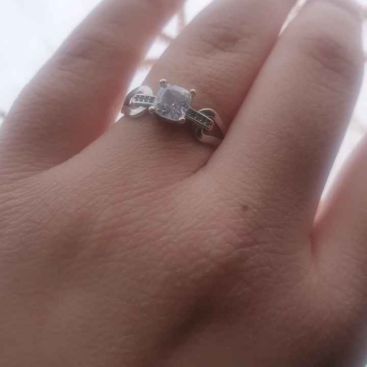 Mi anillo de compromiso, Arelli - 1