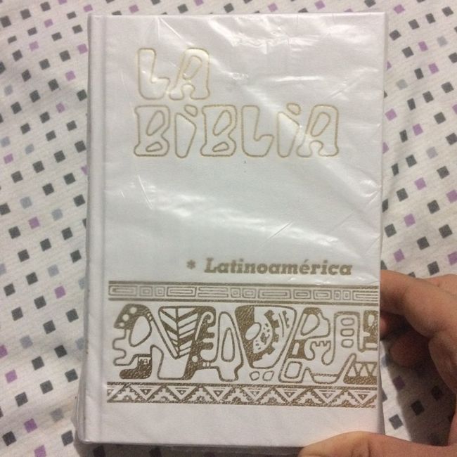 Arras, biblia, pala y cuchillo check - 2