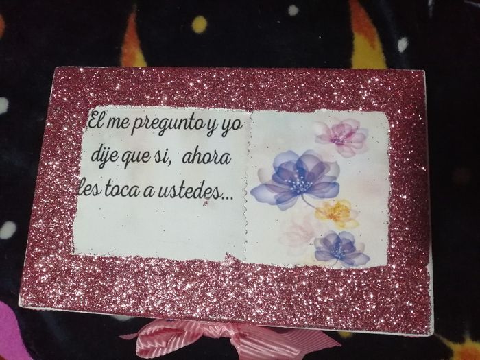 ¿Que tipo de detalles les dieron a sus Damas de Honor? 36