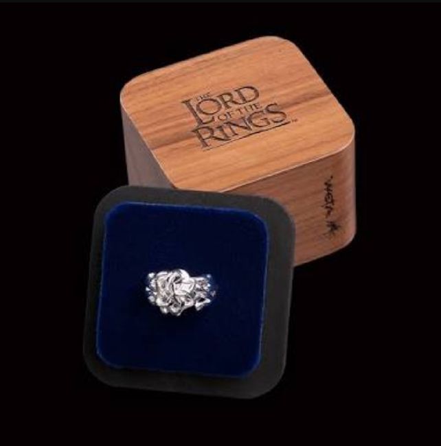  Anillos de compromiso y matrimonio frikis!! - 1