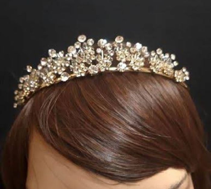 Tiaras doradas - 7