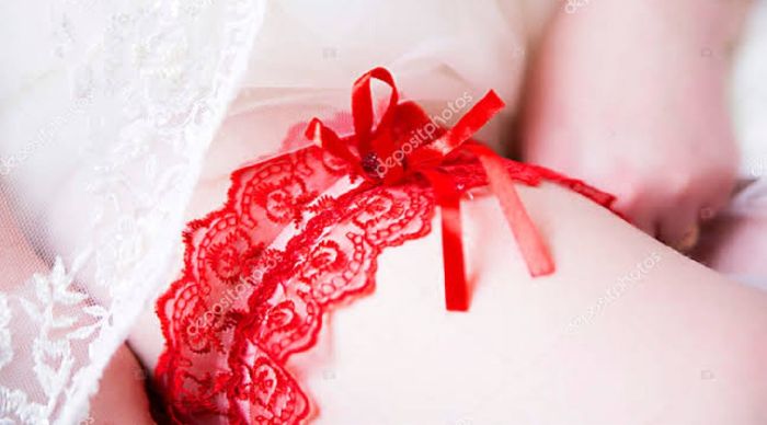 Ligas en escarlata - 11