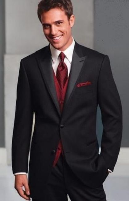 Rojo en el traje del novio - 3