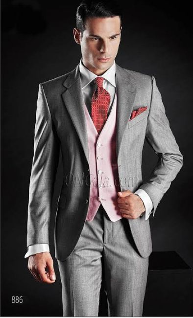 Rojo en el traje del novio - 7