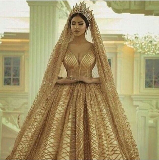 Vestidos de novia en dorado - 13
