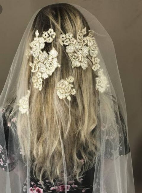 Velo con toque dorado - 5