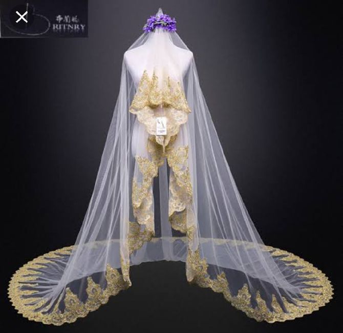 Velo con toque dorado - 15