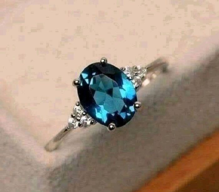 Anillo de compromiso de Zafiro - 3