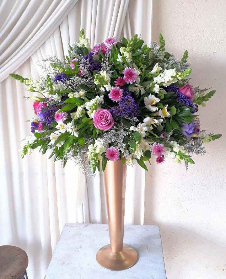 Confundida con las flores - 4