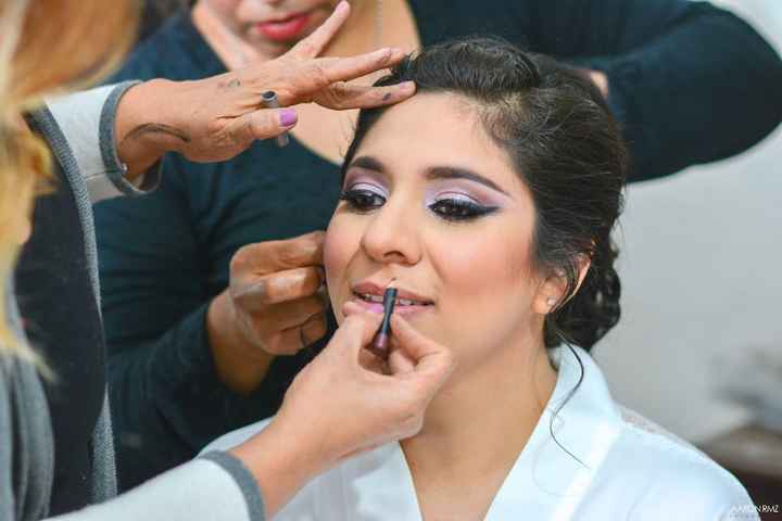 Delineando los labios