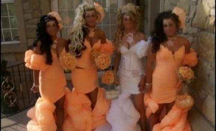 Vestidos de dama... de espanto. - 3